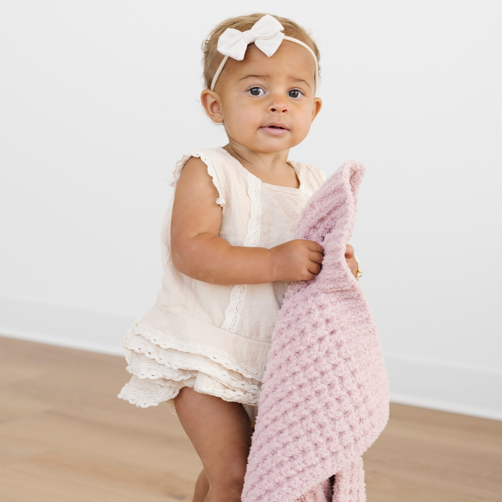 WAFFLE KNIT MINI BLANKETS