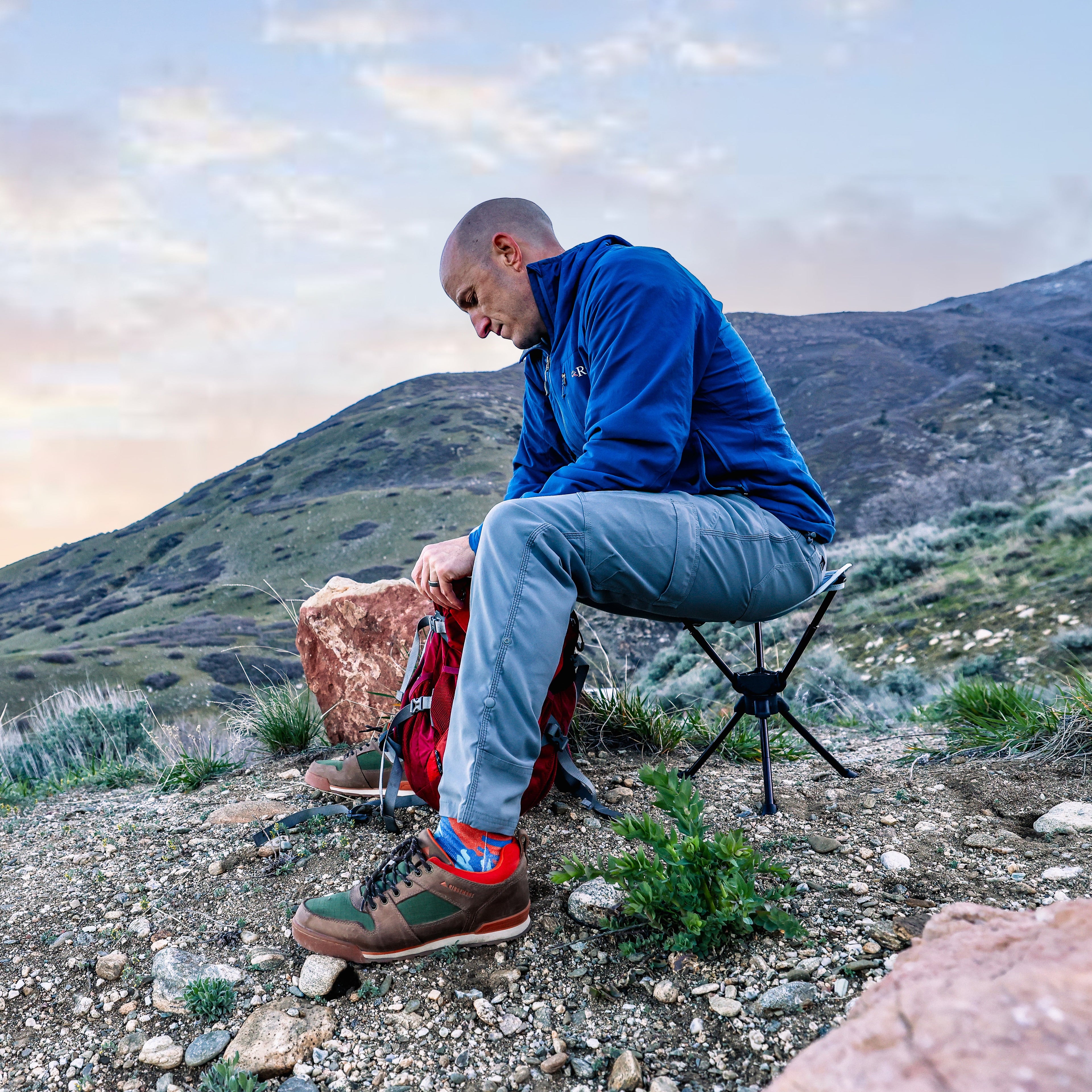 Compass 360° UC Swivel Stool - Ultra Compact