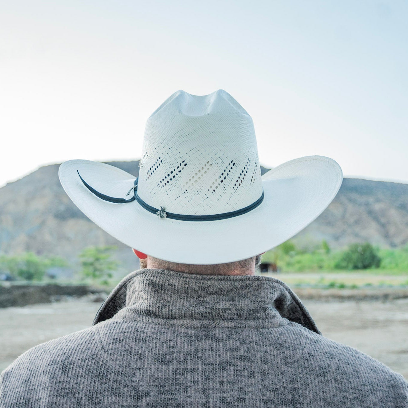 Echo | Straw Hat